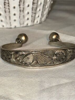Vtg Thai Repousse Silver Cuff Bracelet High Purity Hill Tribe Fish Bell Bangle